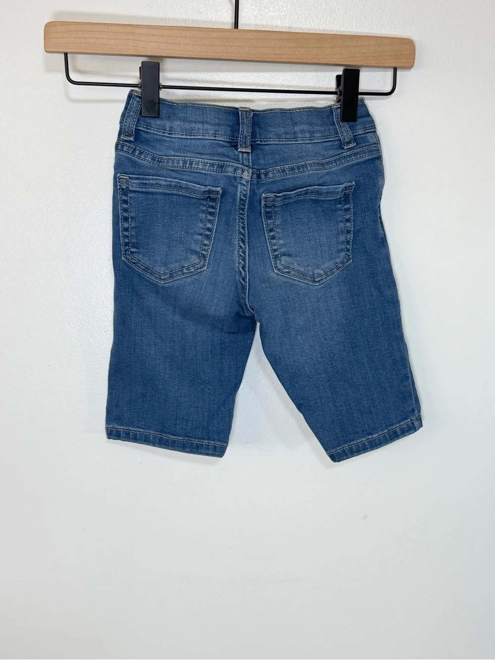 The Children's Place Girls' Blue Denim Bermuda Shorts - 6S
